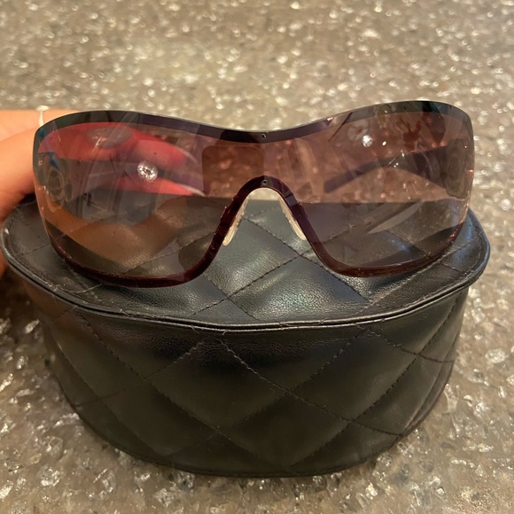 Chanel Sunglasses - Picture 2 of 10